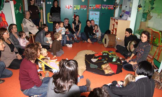Tapis à histoires Bingo l'escargot Tapis à histoires Bingo l'escargot