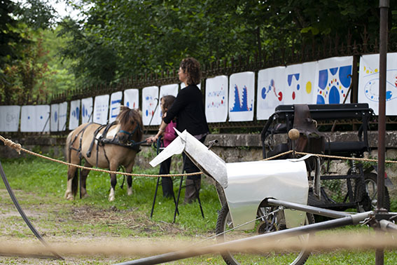Cie Tyrnanog - Bestiôles - Manège Cie Tyrnanog - Bestiôles - Manège